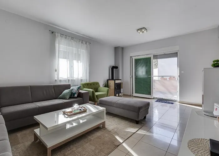 Home Holiday Petrcane * Petrčane